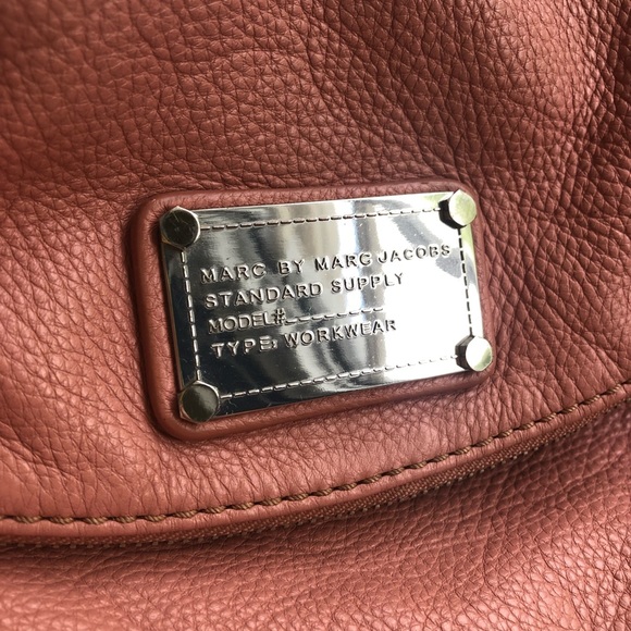 Marc by Marc Jacobs leather purse - Picture 5 of 5